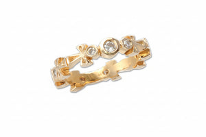 18k Yellow gold eternity band featuring a series of diamond encrusted ankhs.