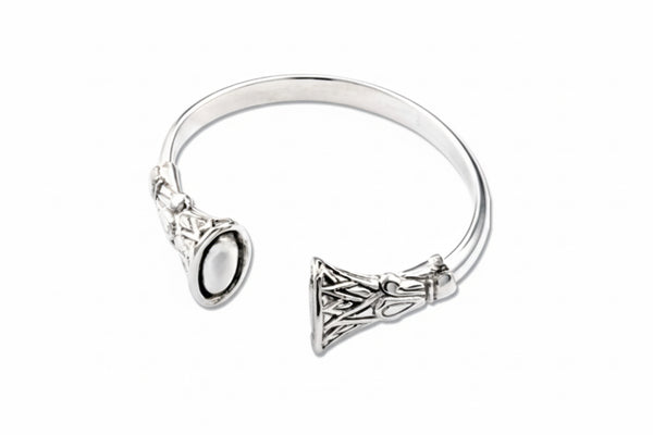 highly detailed lotus bangle in sterling silver